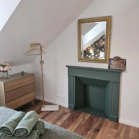 Gite L'Anglais, Appartement Prive En Duplex Avec Acces Jacuzzi A 10Min Des Plages Lanhouarneau Exterior foto