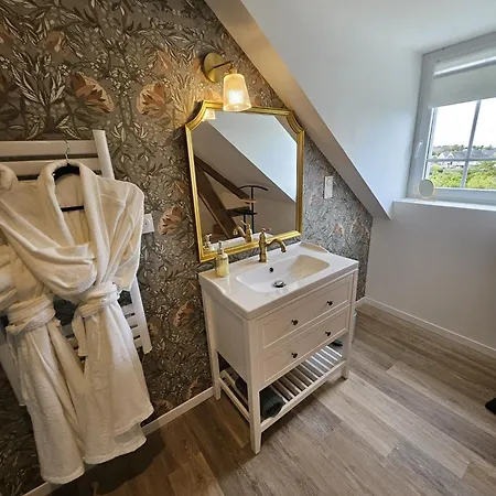 Gite L'Anglais, Appartement Prive En Duplex Avec Acces Jacuzzi A 10Min Des Plages Lanhouarneau Exterior foto