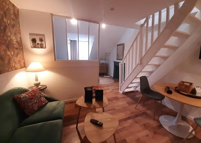 Gite L\'Anglais, Appartement Prive En Duplex Avec Acces Jacuzzi A 10Min Des Plages
