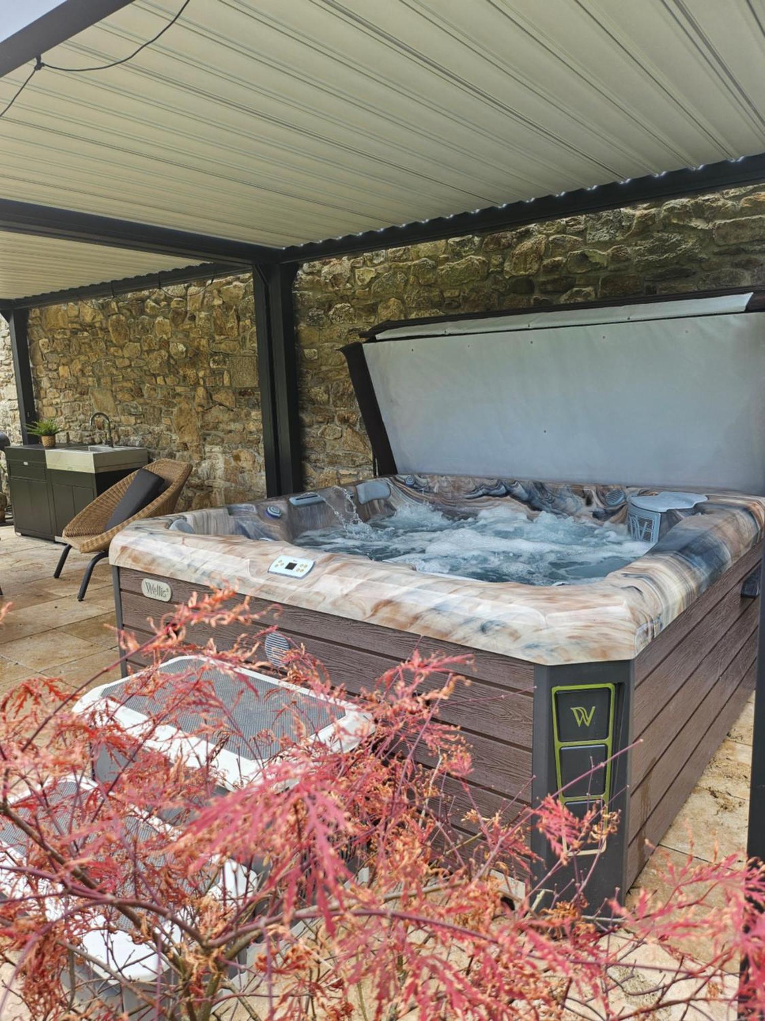 L'anglais, Prive En Duplex Avec Acces Jacuzzi A 10min Des Plages * Lanhouarneau