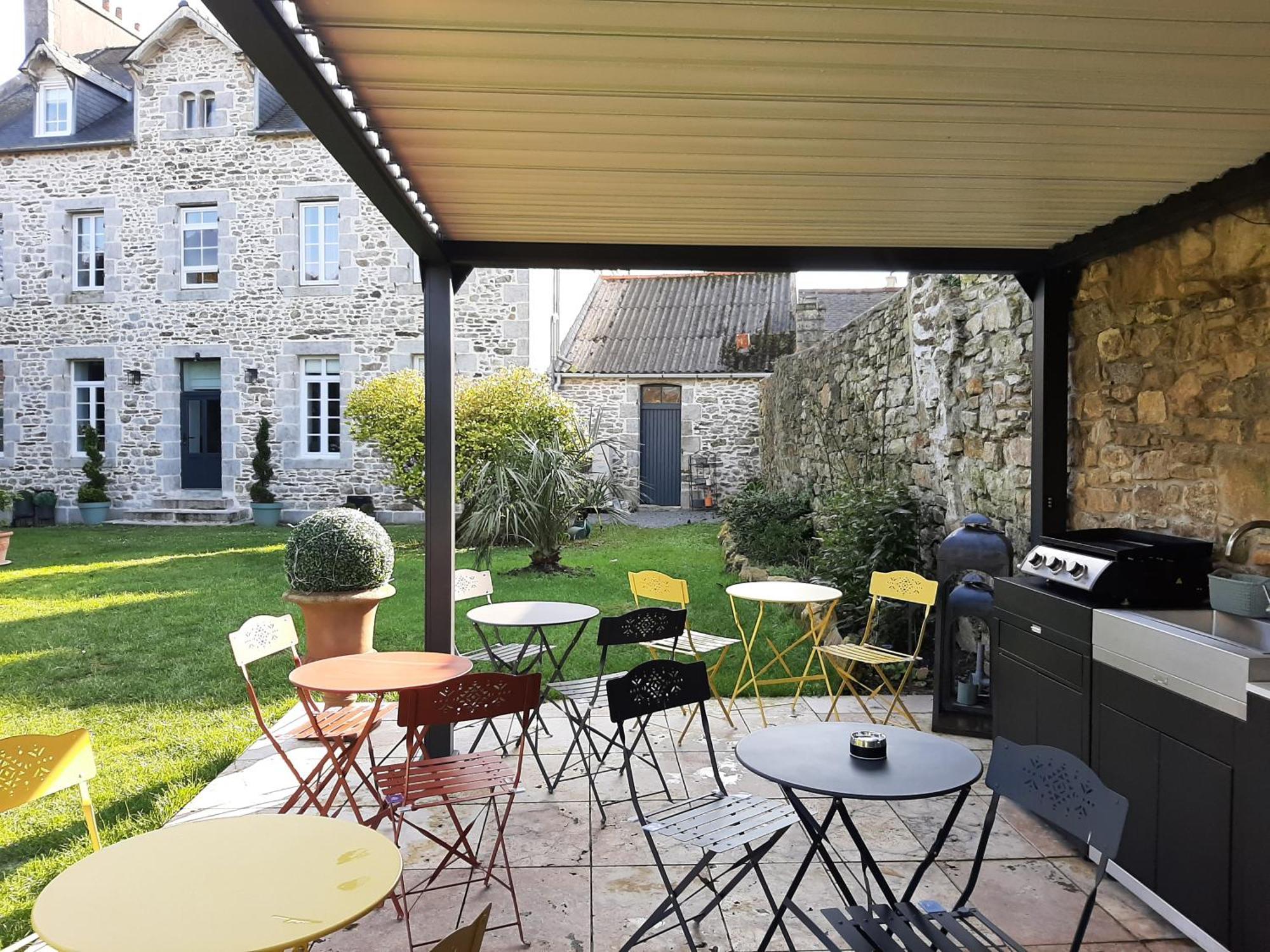Appartement L'anglais, Prive En Duplex Avec Acces Jacuzzi A 10min Des Plages *